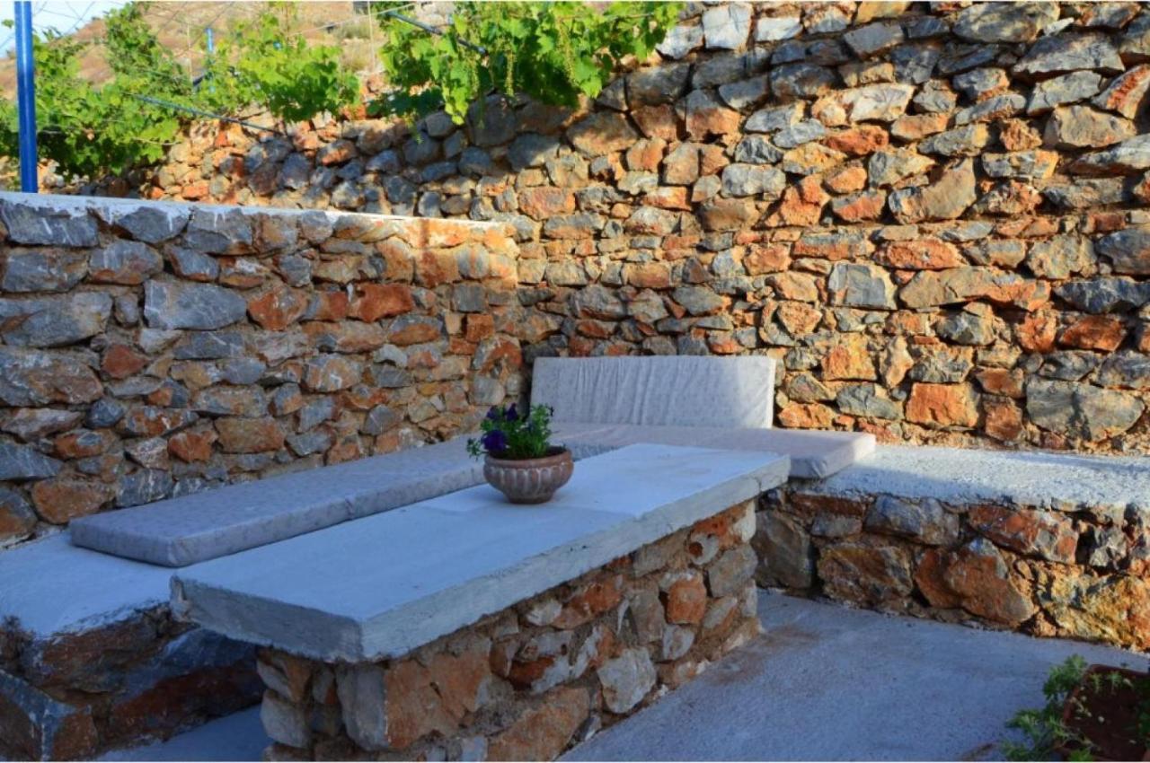 Stone Villa I In Petres Petres  Exterior foto